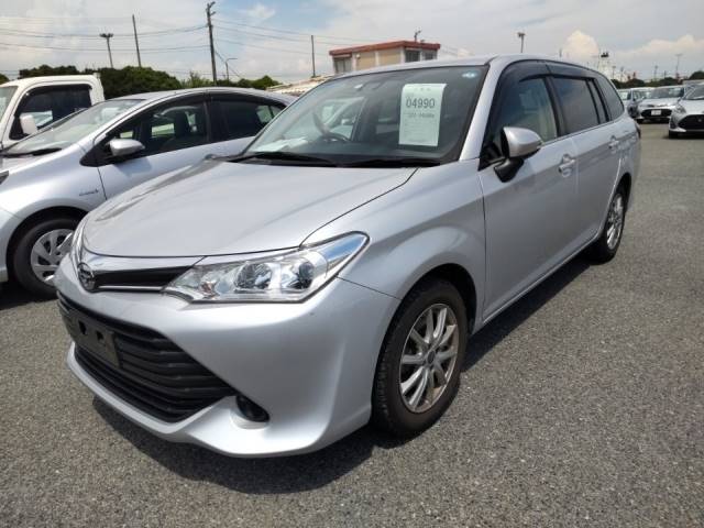 4990 TOYOTA COROLLA FIELDER NRE161G 2016 г. (LUM Kobe Nyusatsu)